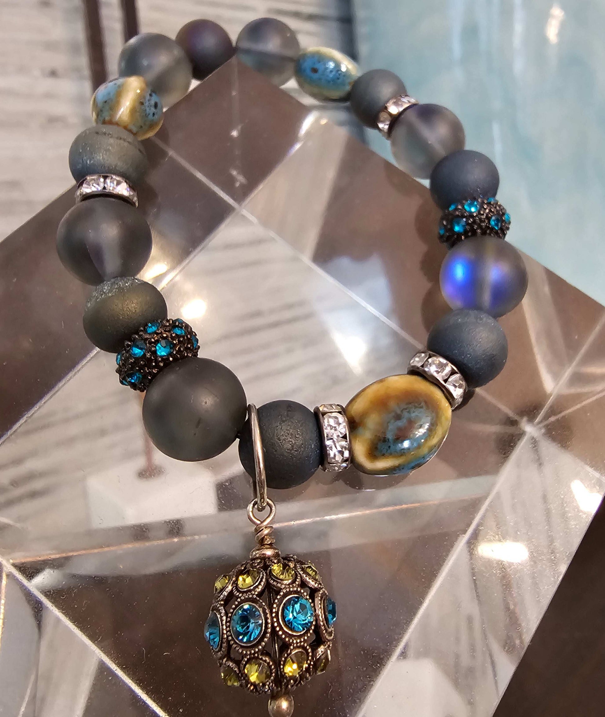 Druzy quartz, gray Opalite, Jasper Beaded Bracelet (Natural Stone)